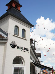 kipling-travel2.jpg